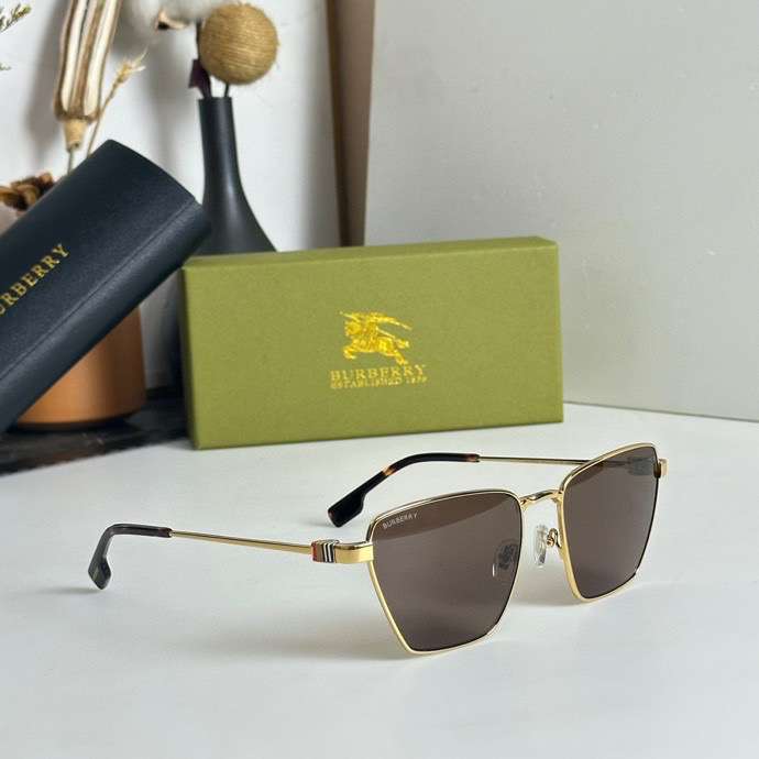 Picture of Burberry Sunglasses _SKUfw54028061fw